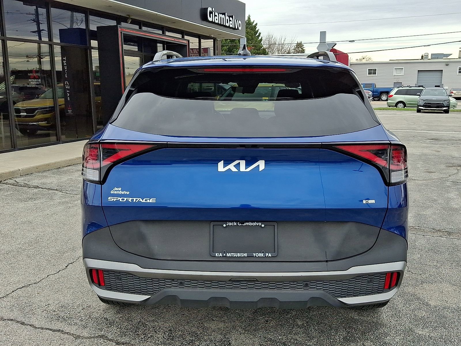 Used 2023 Kia Sportage X-Line w/ X-Line Premium Package image 6