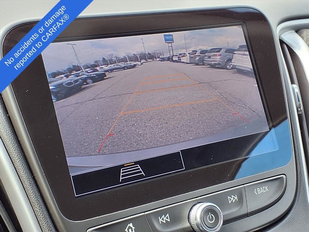 Used 2022 Chevrolet Malibu LT image 21