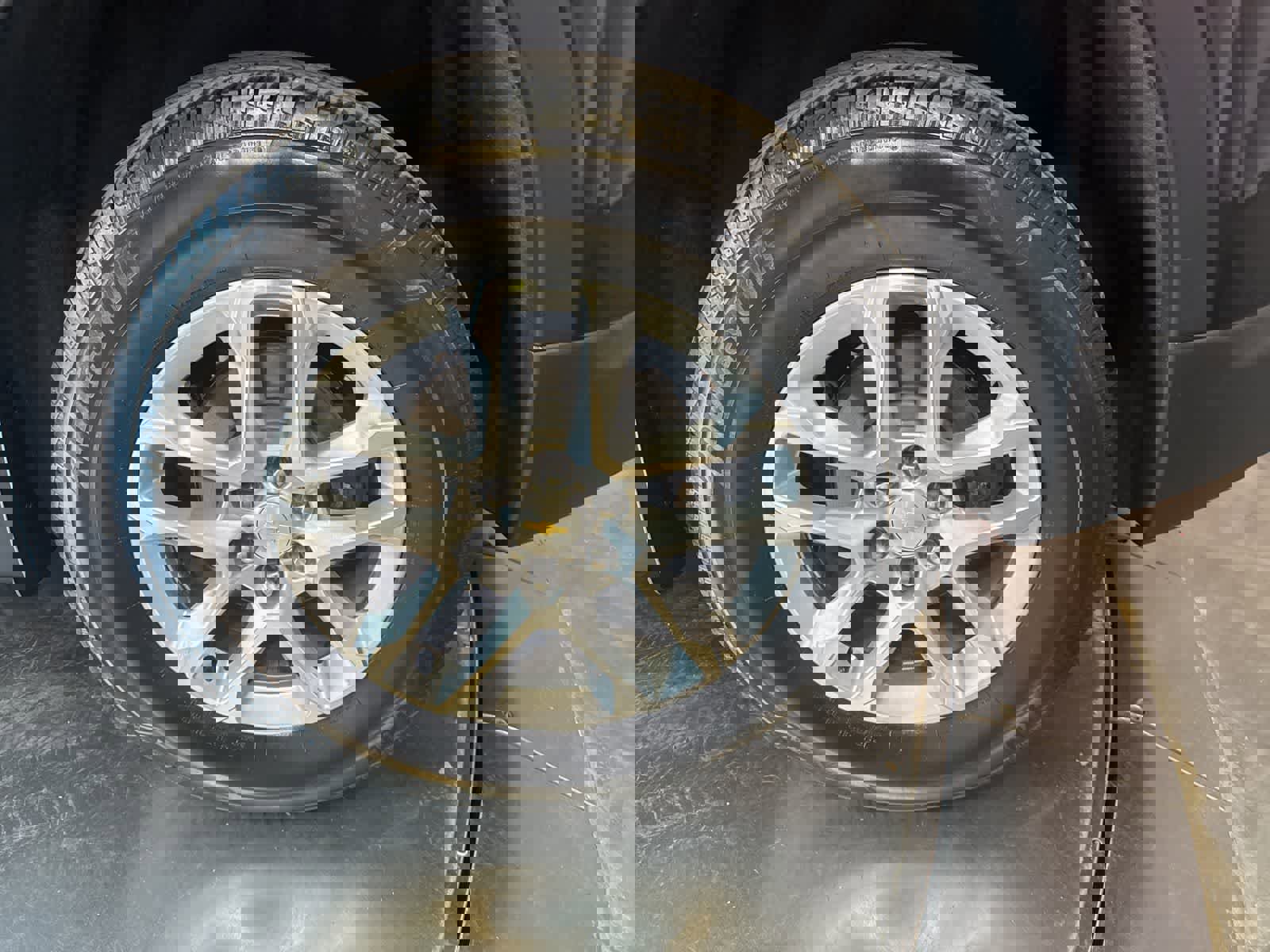 Used 2018 Chevrolet Traverse LT w/ LPO, 'HIT The Road' Package image 11