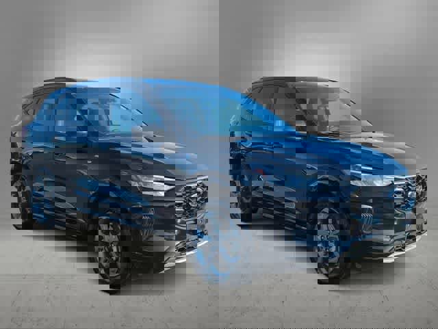 Used 2024 Ford Escape ST-Line image 2