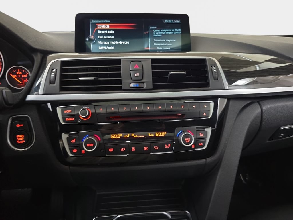 Used 2017 BMW 330i xDrive Sedan AWD/4WD image 22