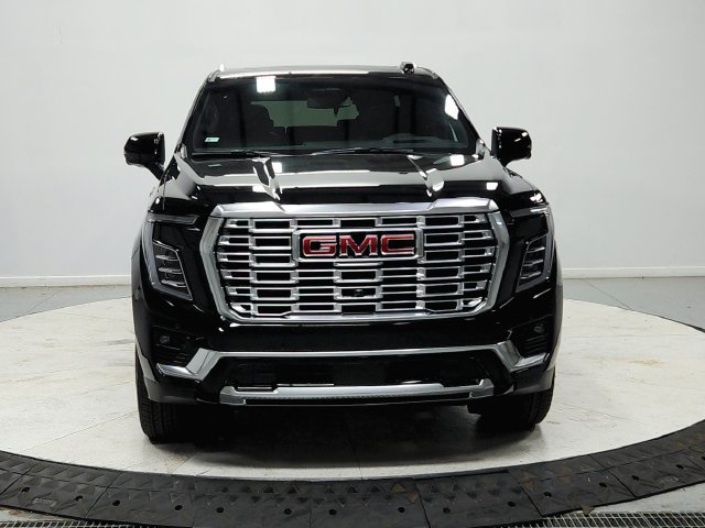 New 2027 GMC Yukon Denali w/ Sun & Power Step Package AWD/4WD image 3