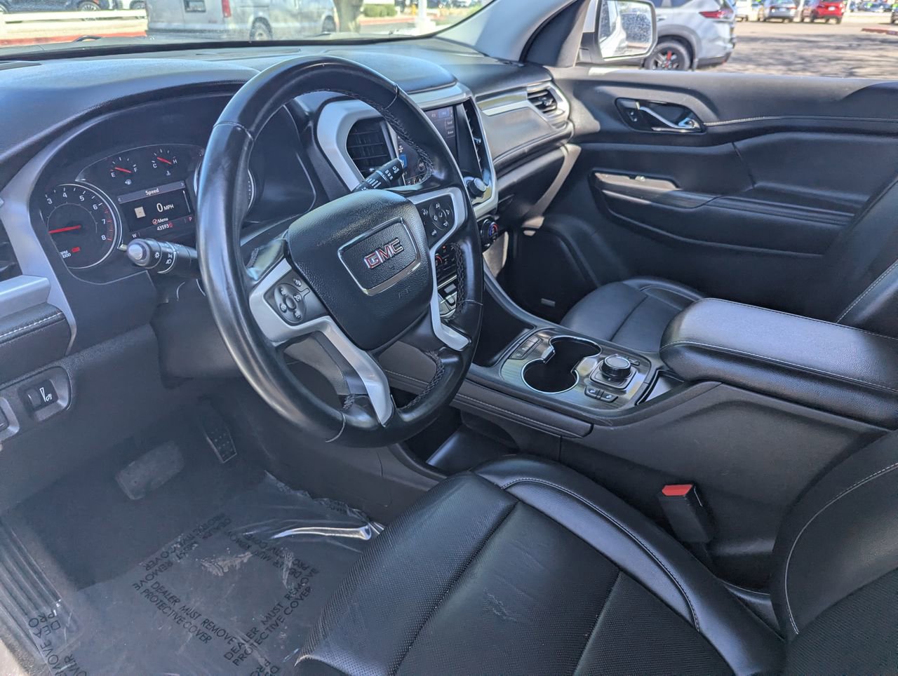 Used 2023 GMC Acadia SLT FWD image 18