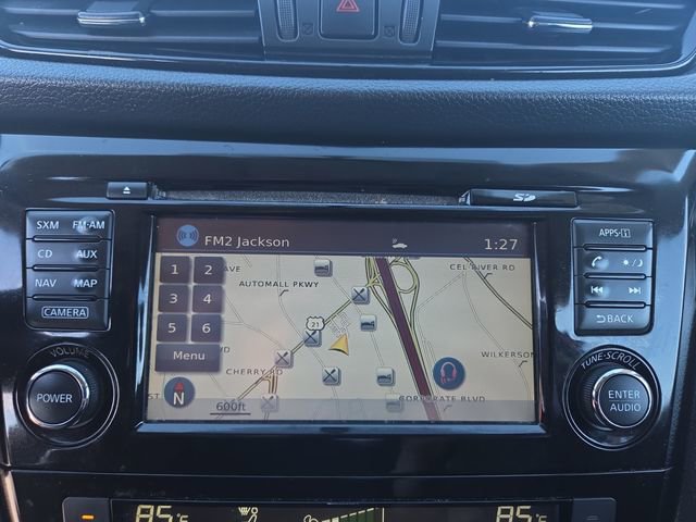 Used 2017 Nissan Rogue Sport SV w/ SV Premium Package image 21