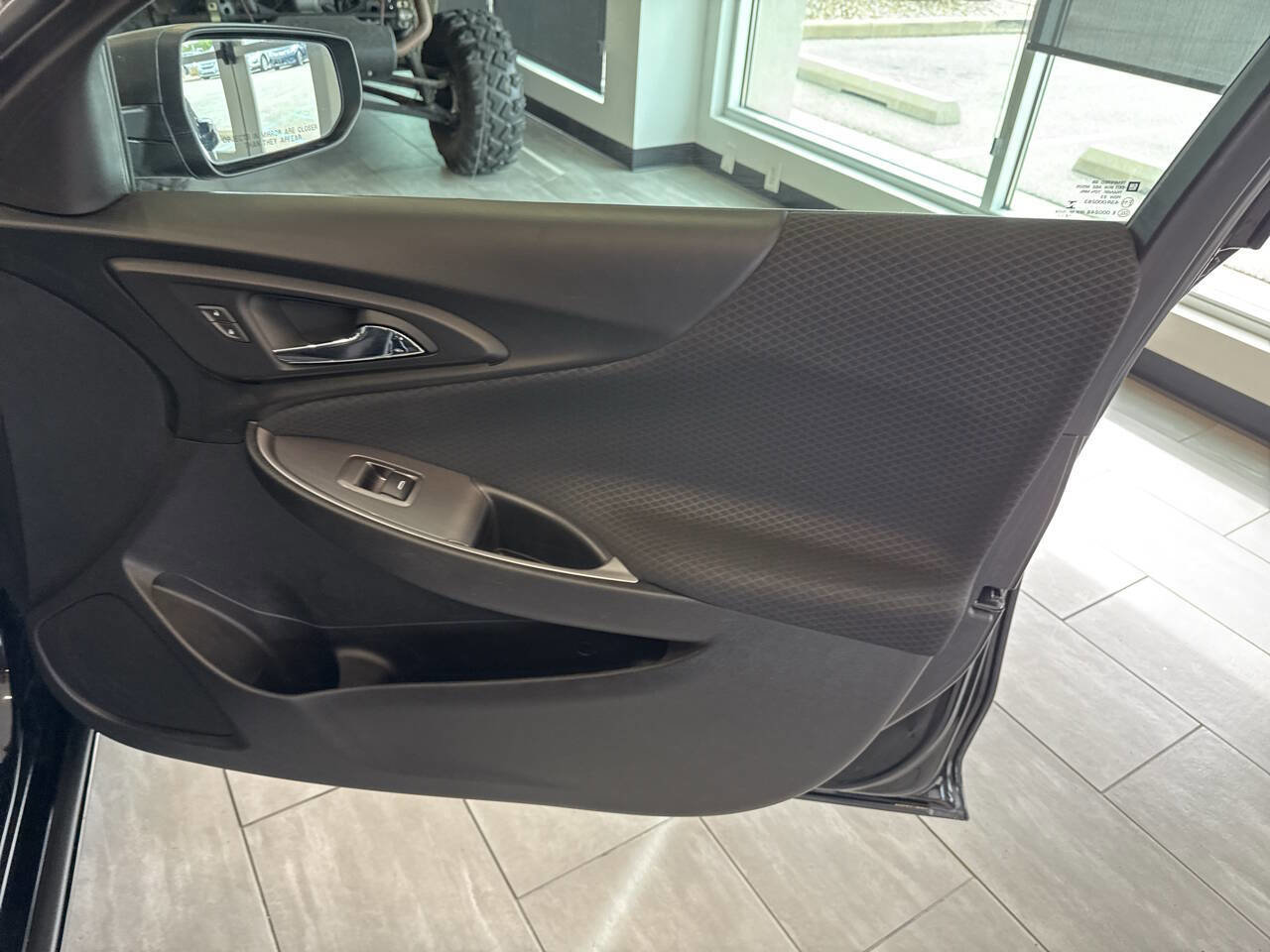 Used 2019 Chevrolet Malibu LS image 32