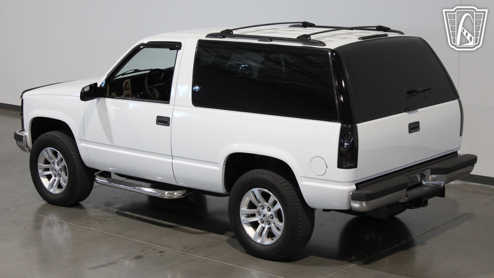 Used 1999 Chevrolet Tahoe 4WD 2-Door image 10