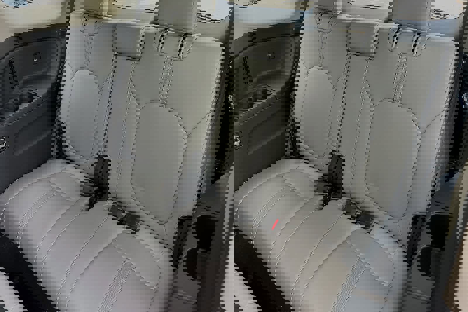 New 2025 Honda Pilot EX-L image 17