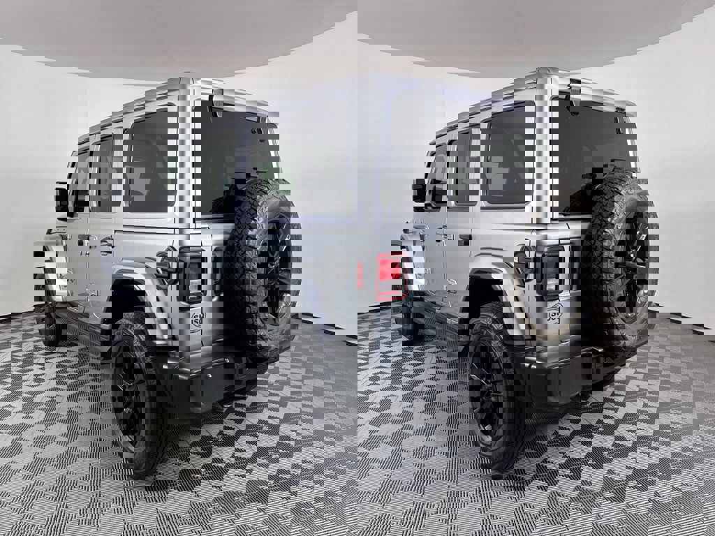 Used 2021 Jeep Wrangler Unlimited Sahara image 19