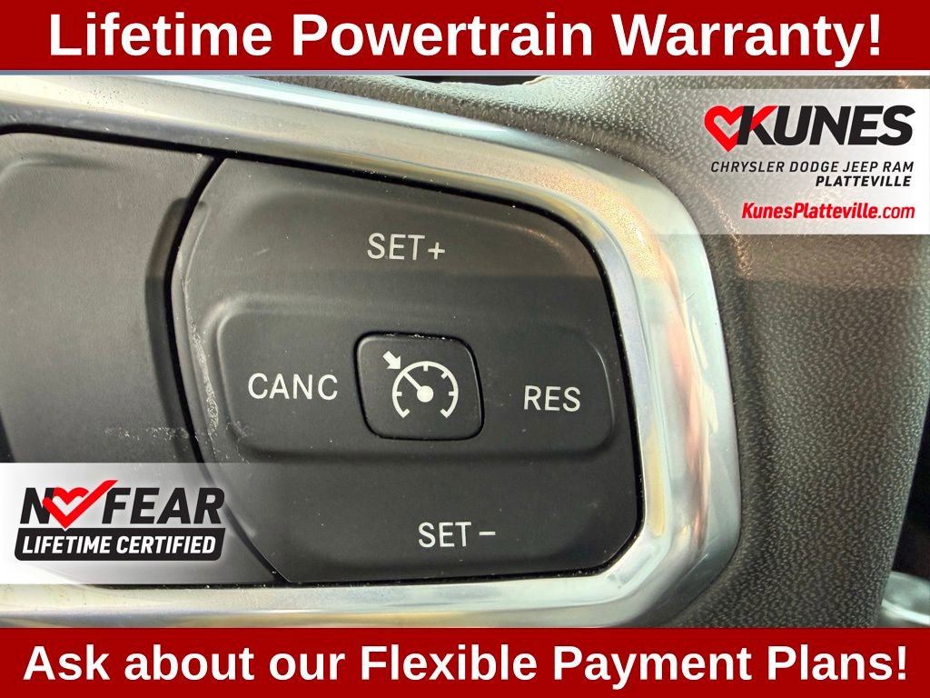 Used 2023 Jeep Wrangler Unlimited Sahara AWD/4WD image 29