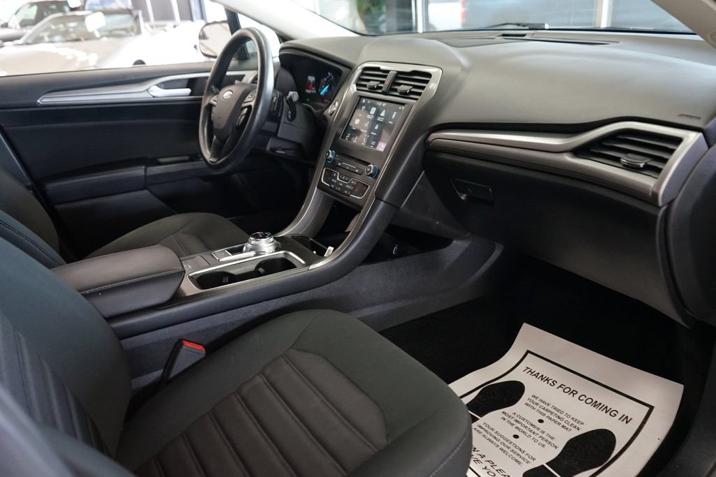Used 2018 Ford Fusion SE w/ Fusion SE Technology Package FWD image 41