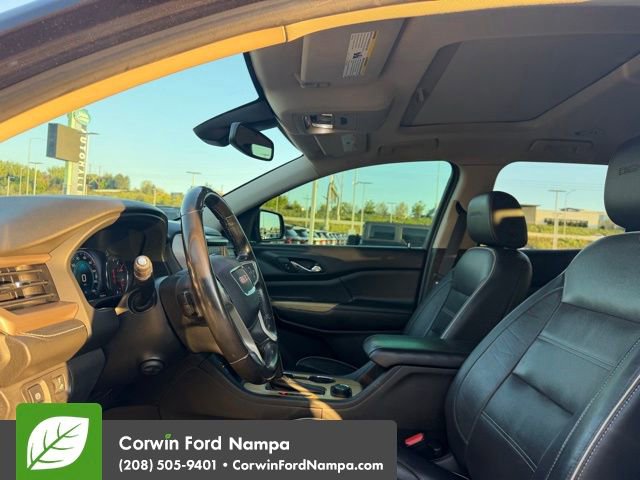 Used 2018 GMC Acadia Denali w/ Technology Package AWD/4WD image 7