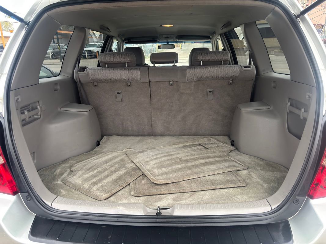 Used 2003 Toyota Highlander Limited image 40