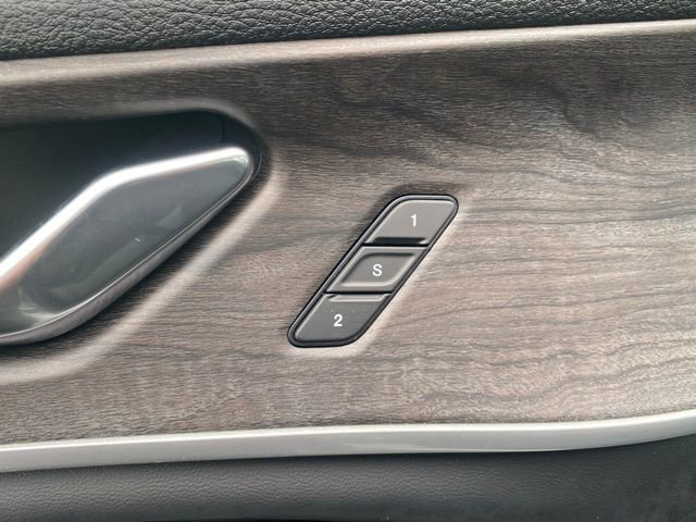 New 2025 Jeep Grand Cherokee L Limited w/ Luxury Tech Group II image 14