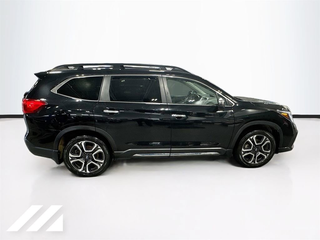 Used 2023 Subaru Ascent Touring AWD/4WD image 4