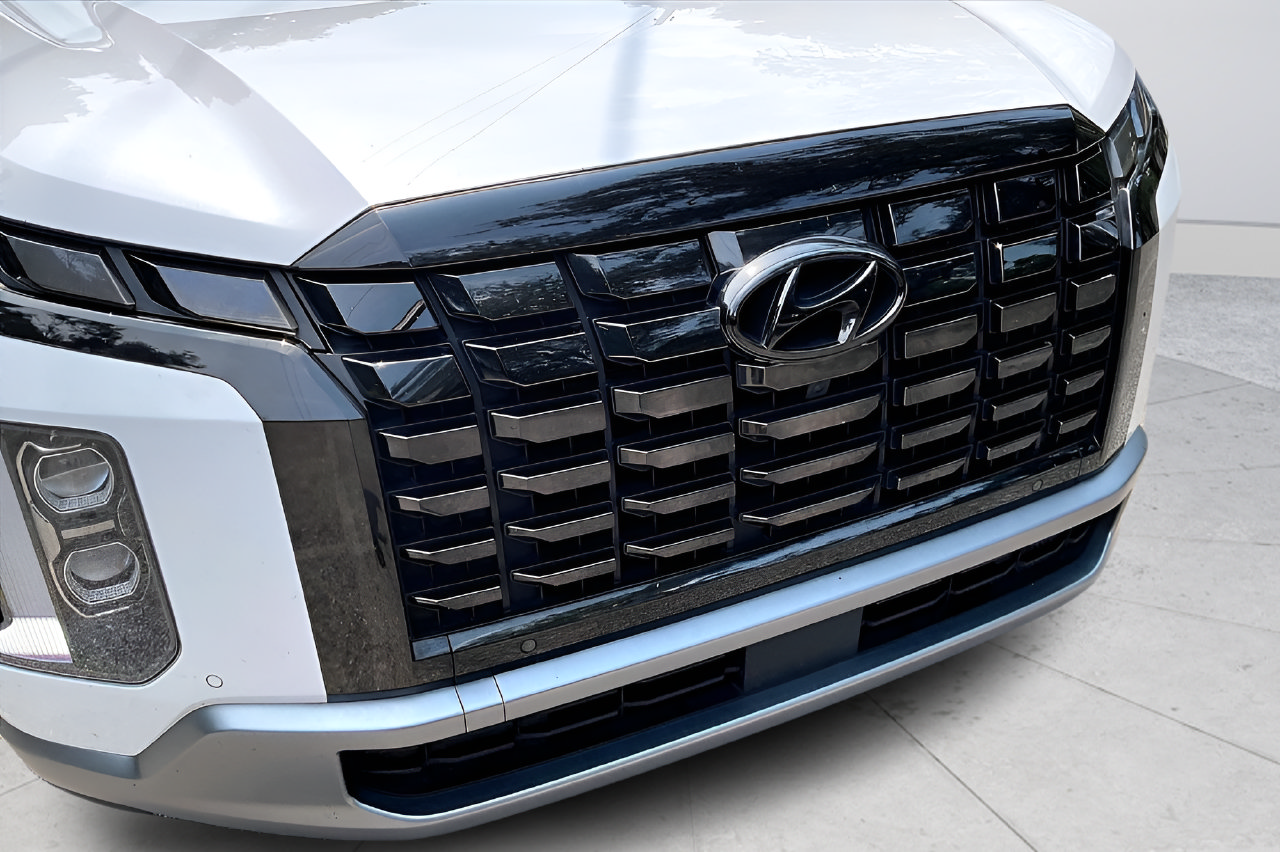 Used 2024 Hyundai Palisade Limited FWD image 34