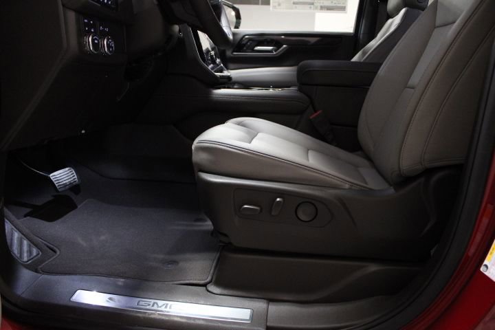 New 2026 GMC Yukon XL Elevation w/ Elevation Premium Package image 22