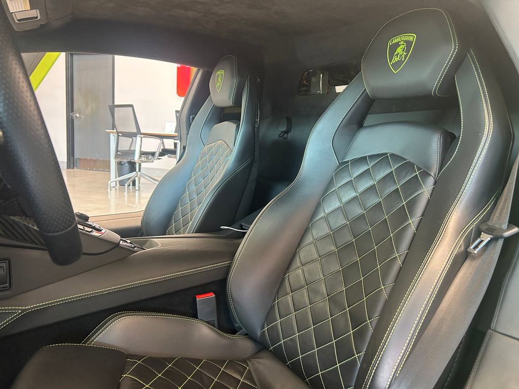 Used 2014 Lamborghini Aventador LP 700-4 AWD/4WD image 22