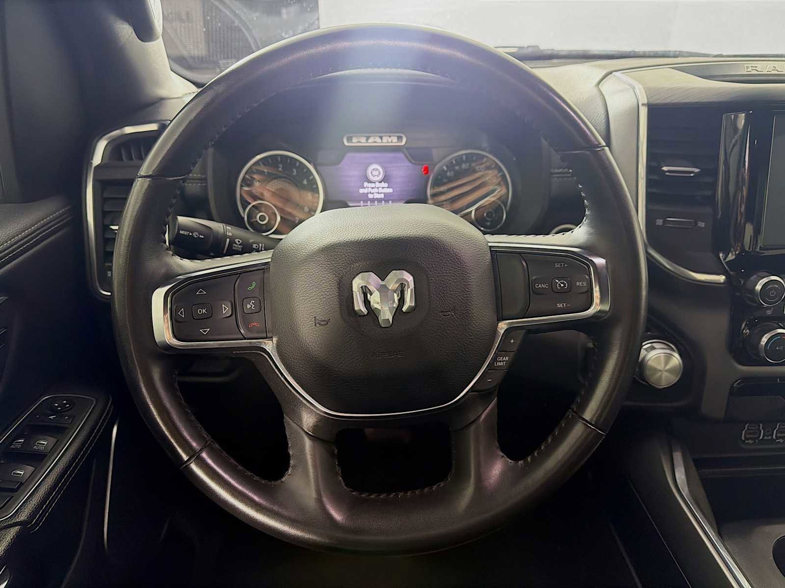 Used 2024 RAM 1500 Laramie RWD image 9