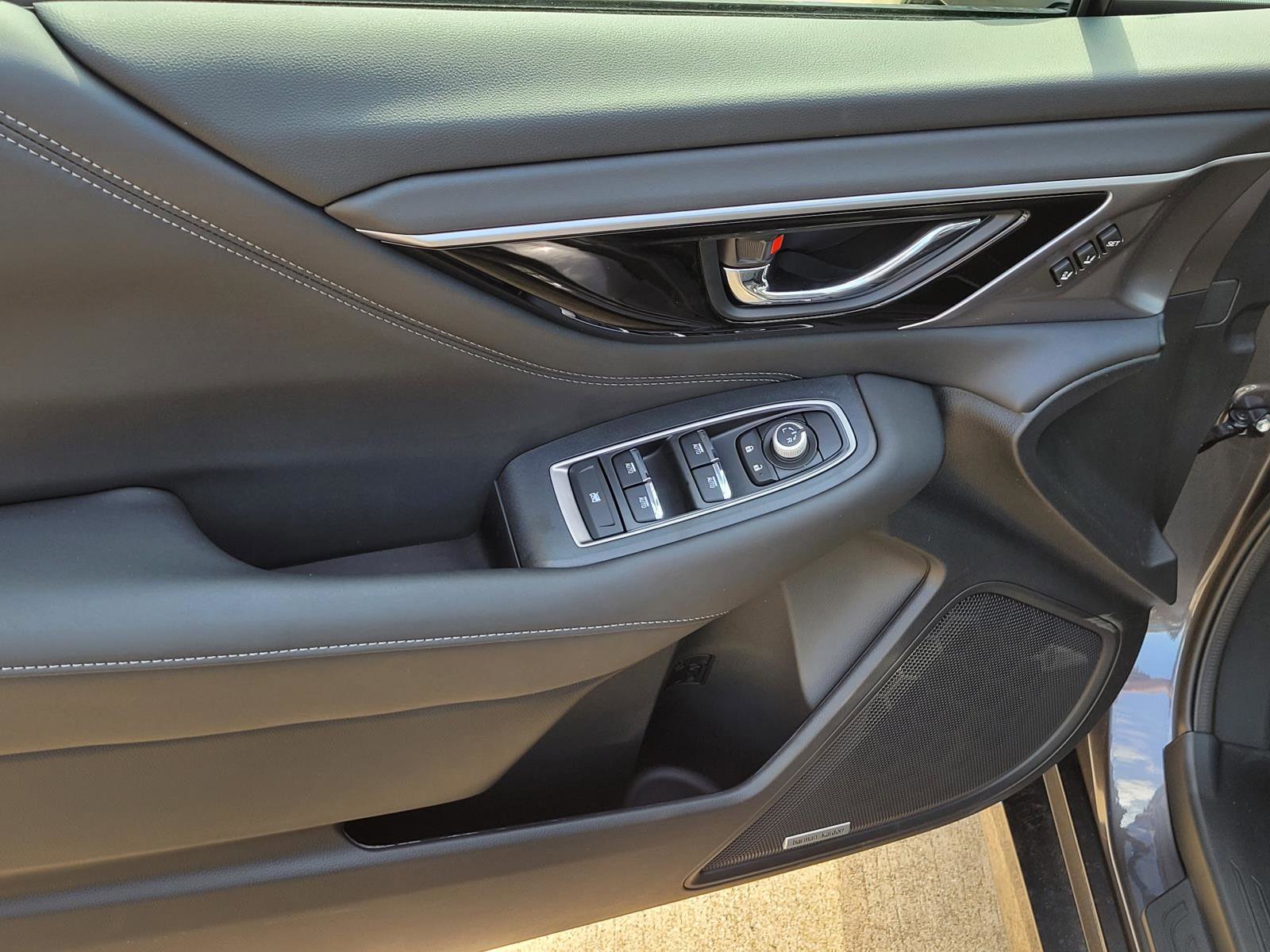 New 2025 Subaru Legacy Limited image 4