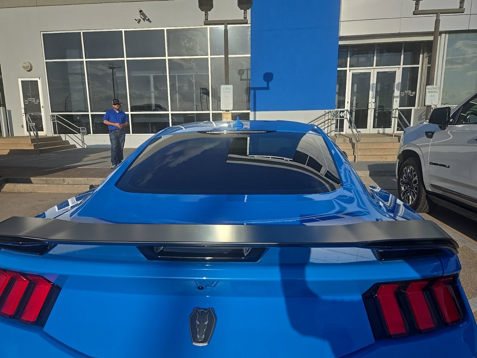 Used 2025 Ford Mustang Dark Horse image 6