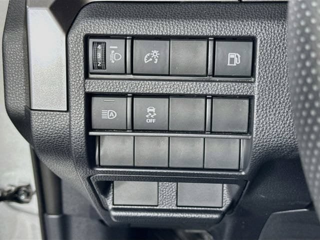 Certified 2026 Toyota 4Runner SR5 AWD/4WD image 11