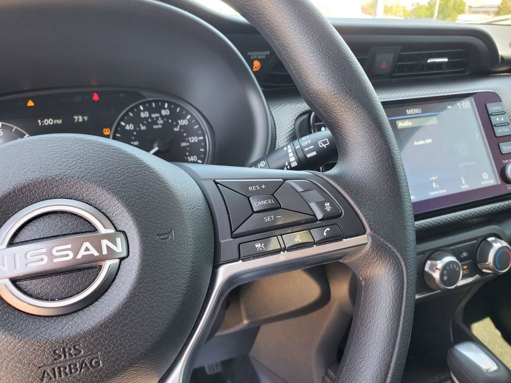 Used 2024 Nissan Kicks SV w/ Interior Electronics Package FWD image 19