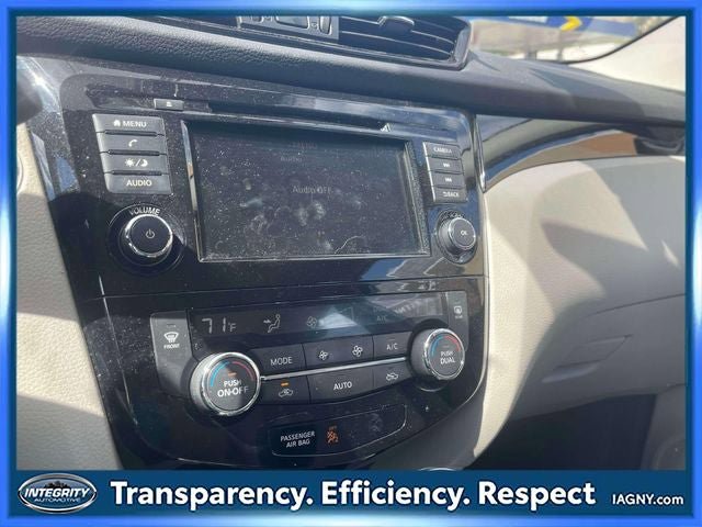 Used 2020 Nissan Rogue Sport SV w/ All-Weather Package AWD/4WD image 28