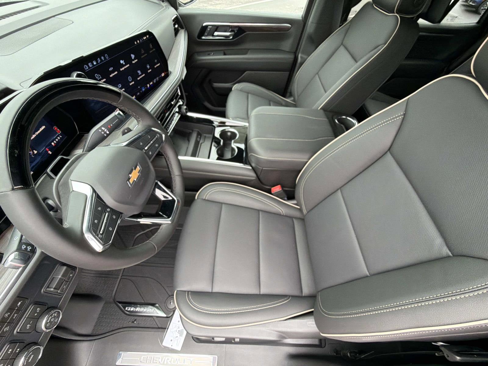 New 2026 Chevrolet Tahoe Premier AWD/4WD image 9