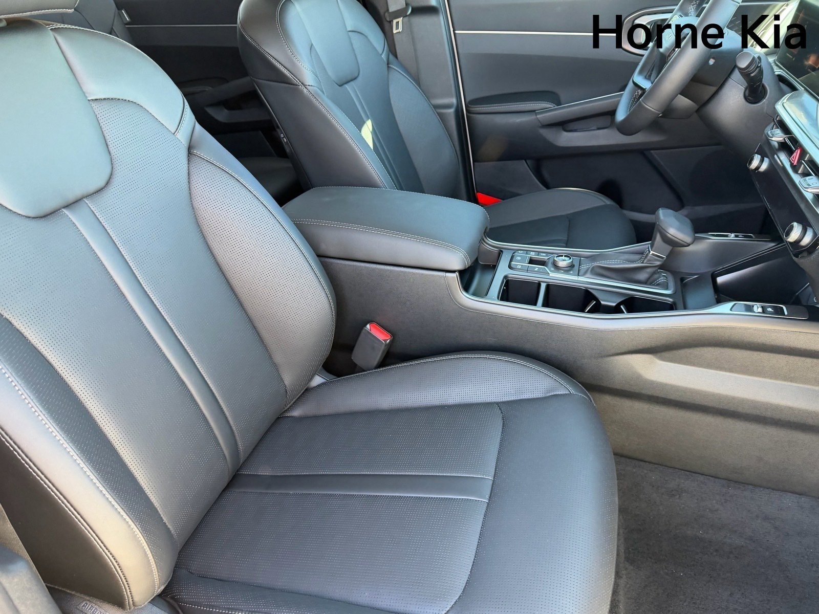 New 2026 Kia Sorento S image 10