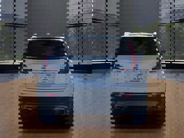 Used 2022 Cadillac XT4 Premium Luxury w/ Enhanced Visibility Package image 4