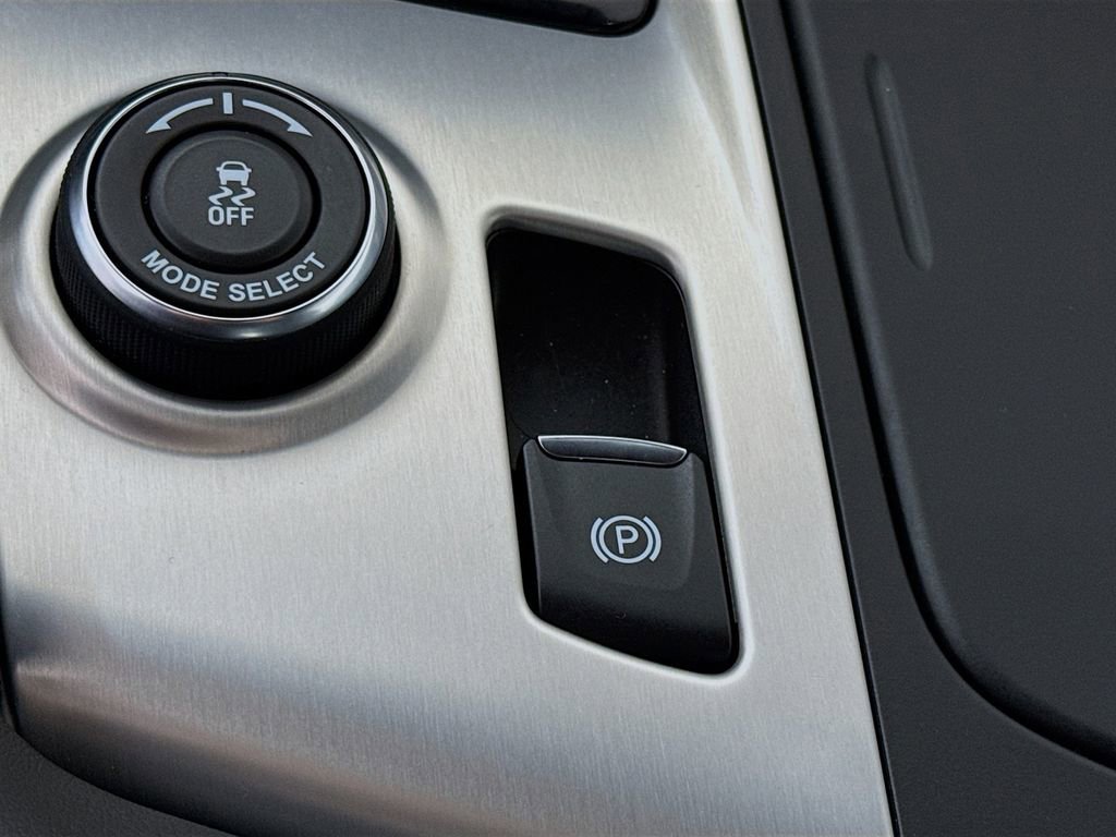 Used 2019 Chevrolet Corvette Stingray Coupe w/ 1LT image 12