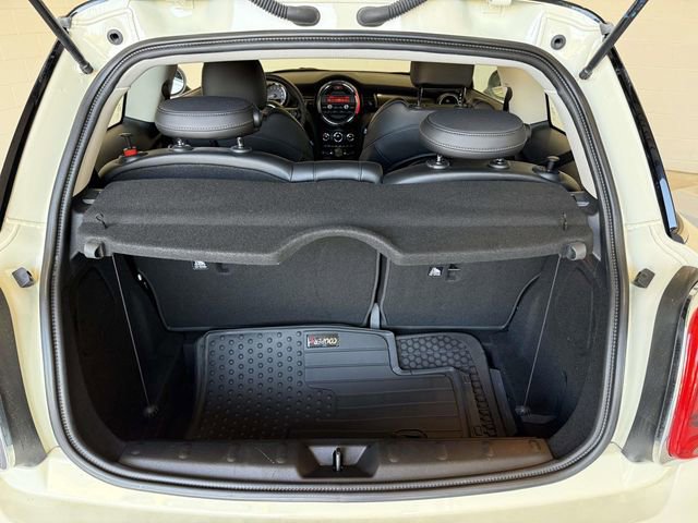 Used 2014 MINI Cooper S image 16