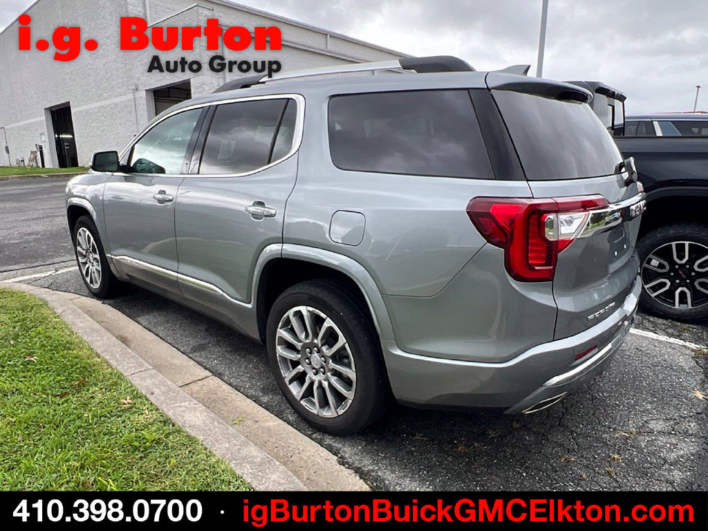 Used 2023 GMC Acadia Denali w/ Denali Ultimate Package AWD/4WD image 7