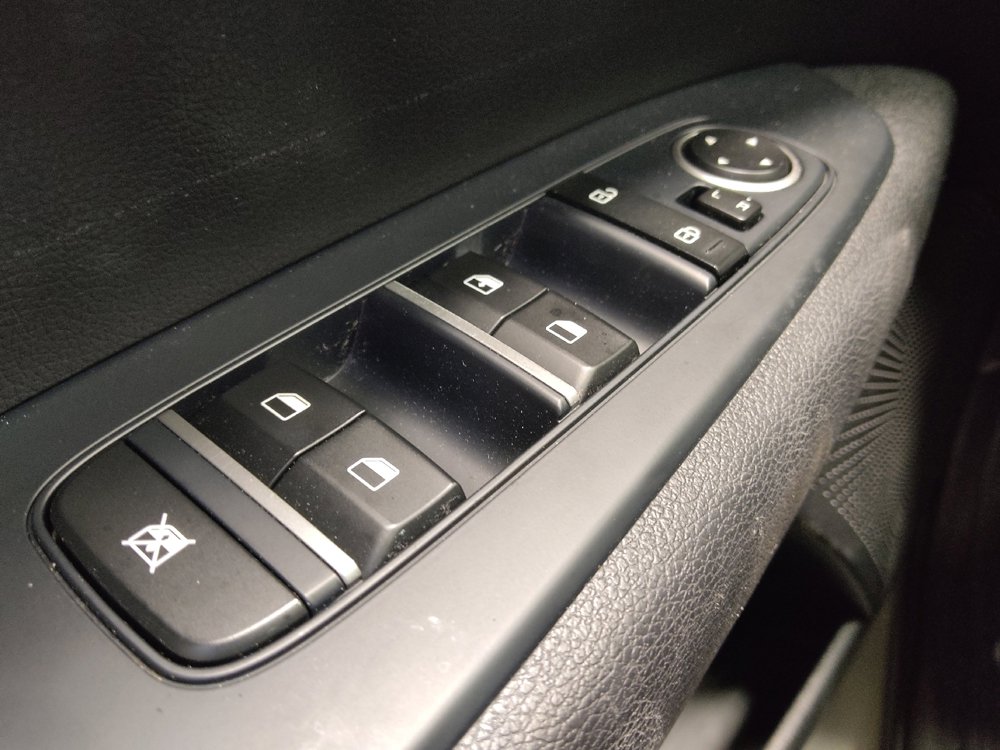 Used 2020 Kia Forte LXS image 27