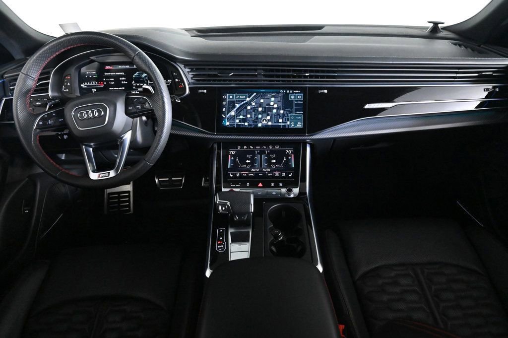 Used 2023 Audi RS Q8 image 9
