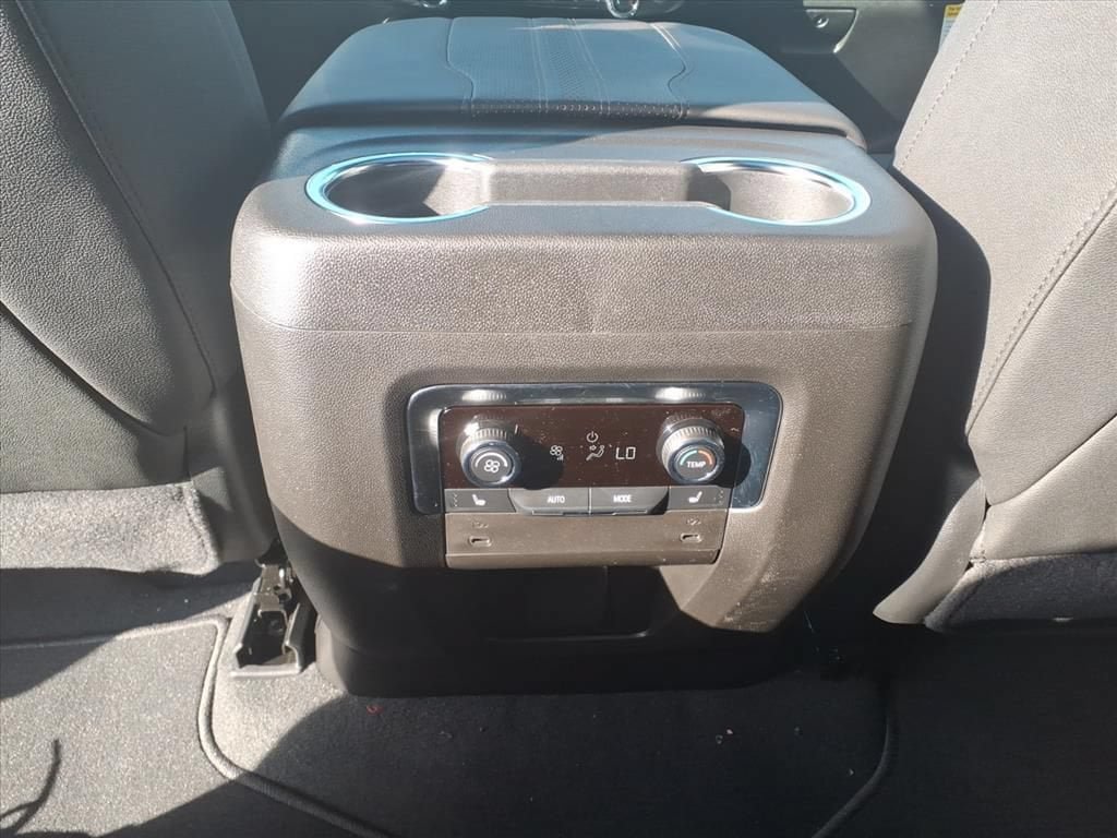 New 2026 Chevrolet Tahoe High Country w/ Sun And Tow Package AWD/4WD image 20