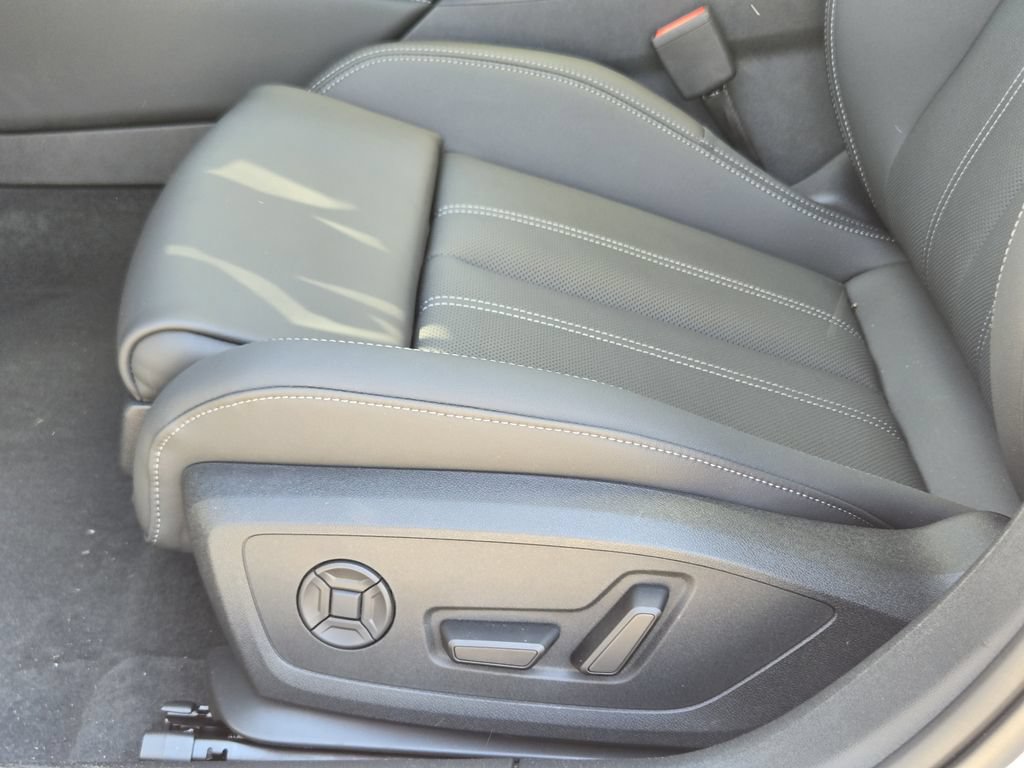 New 2026 Audi A6 Premium Plus AWD/4WD image 30