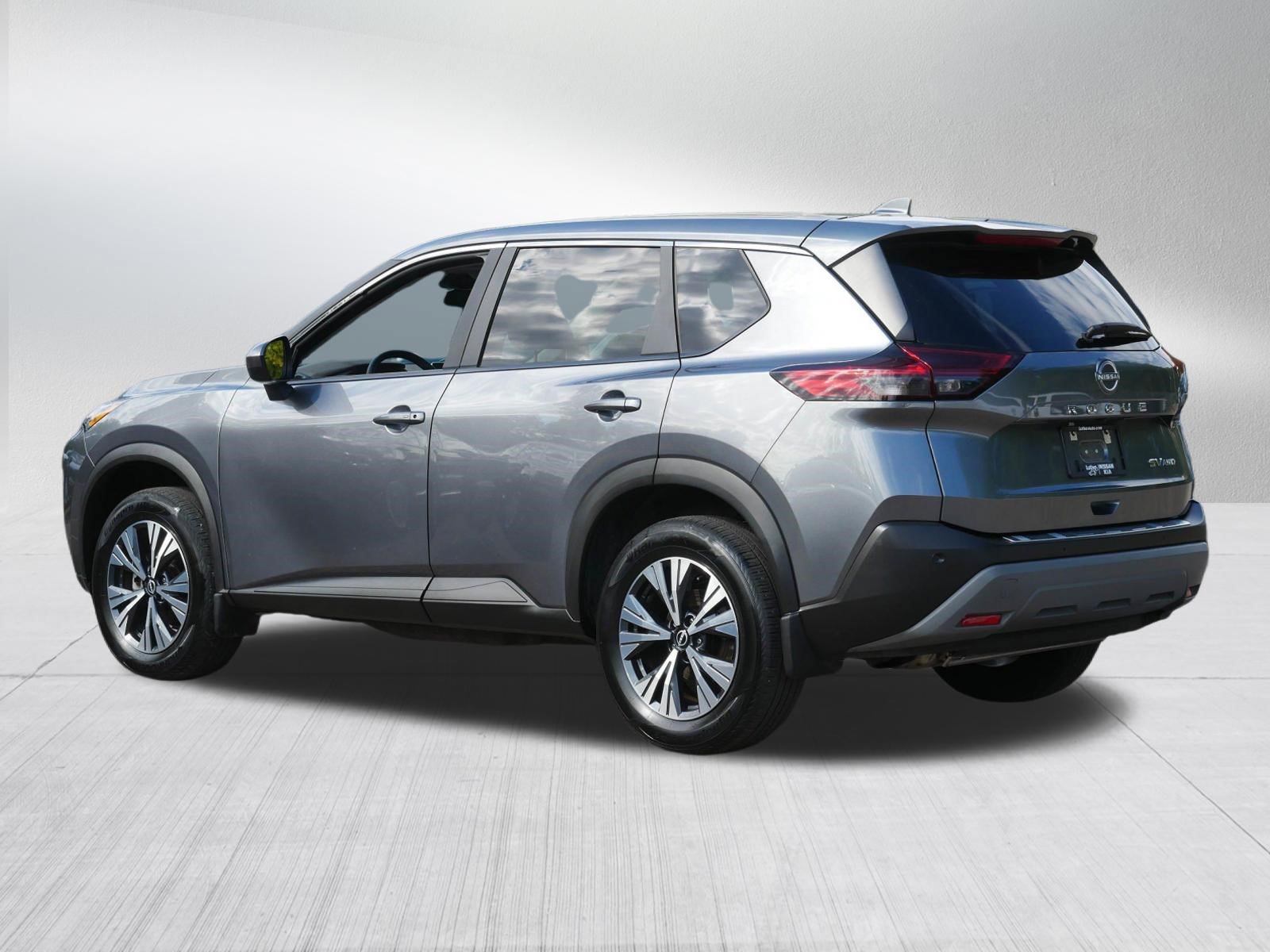 Certified 2023 Nissan Rogue SV AWD/4WD image 5
