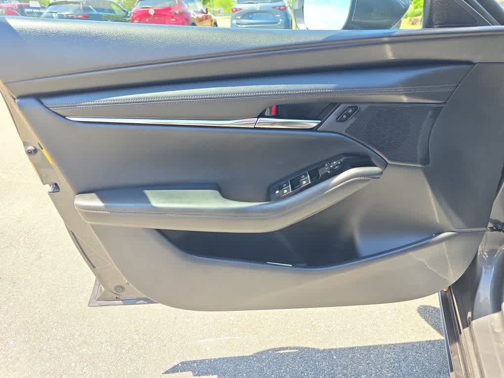 Used 2025 MAZDA MAZDA3 s FWD image 15