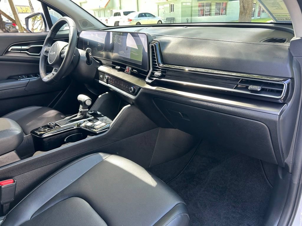Used 2024 Kia Sportage EX FWD image 43