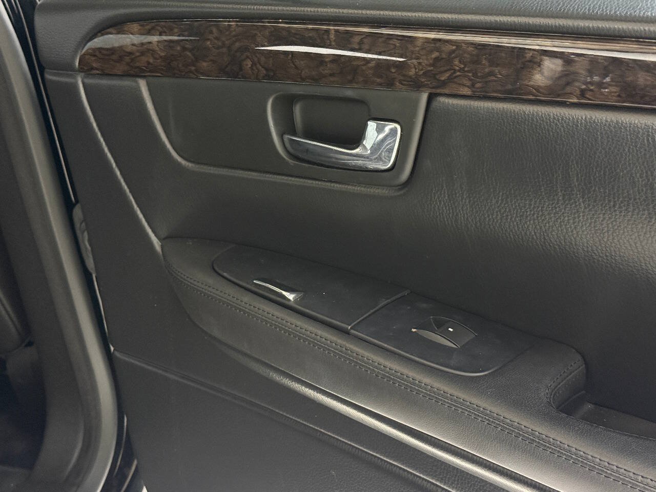 Used 2008 Cadillac DTS Limousine FWD image 48