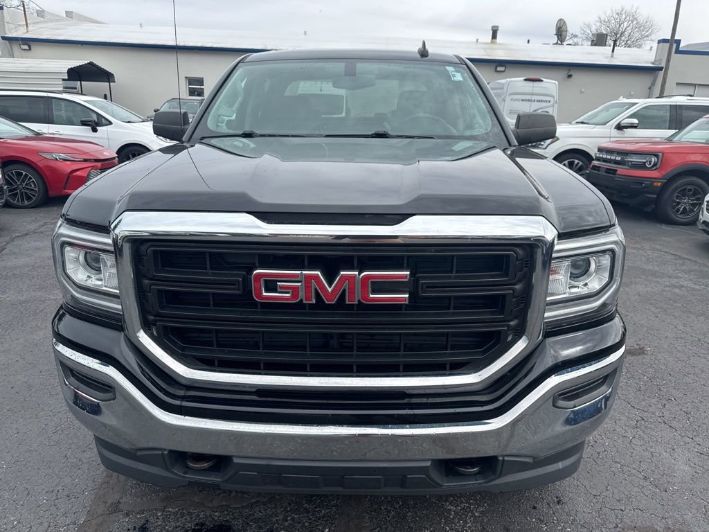 Used 2017 GMC Sierra 1500 4x4 Crew Cab w/ Sierra Convenience Package image 14