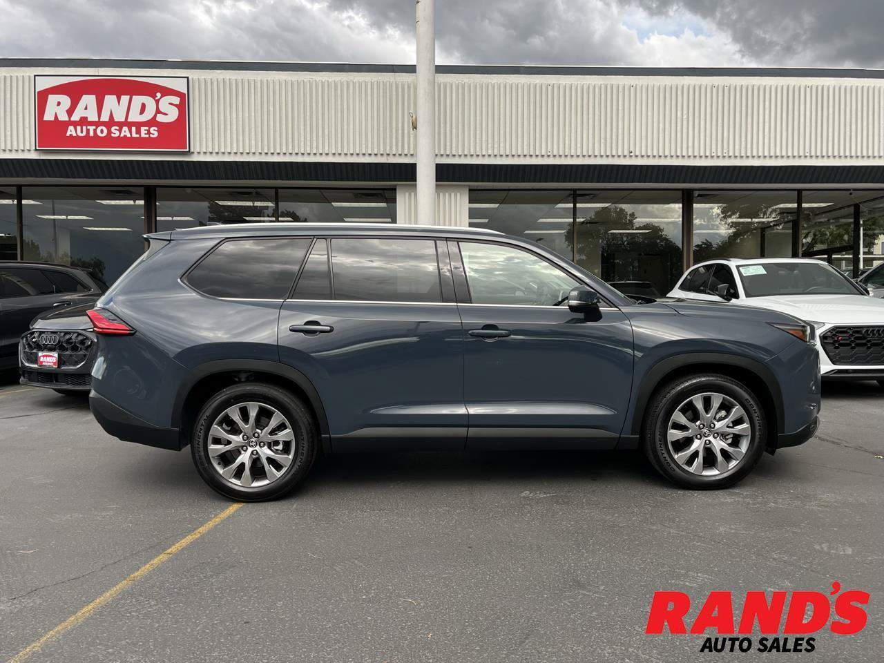 Used 2024 Toyota Grand Highlander AWD