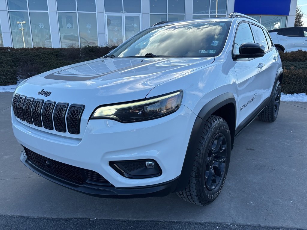 Used 2022 Jeep Cherokee Latitude w/ Sun & Sound Group image 2
