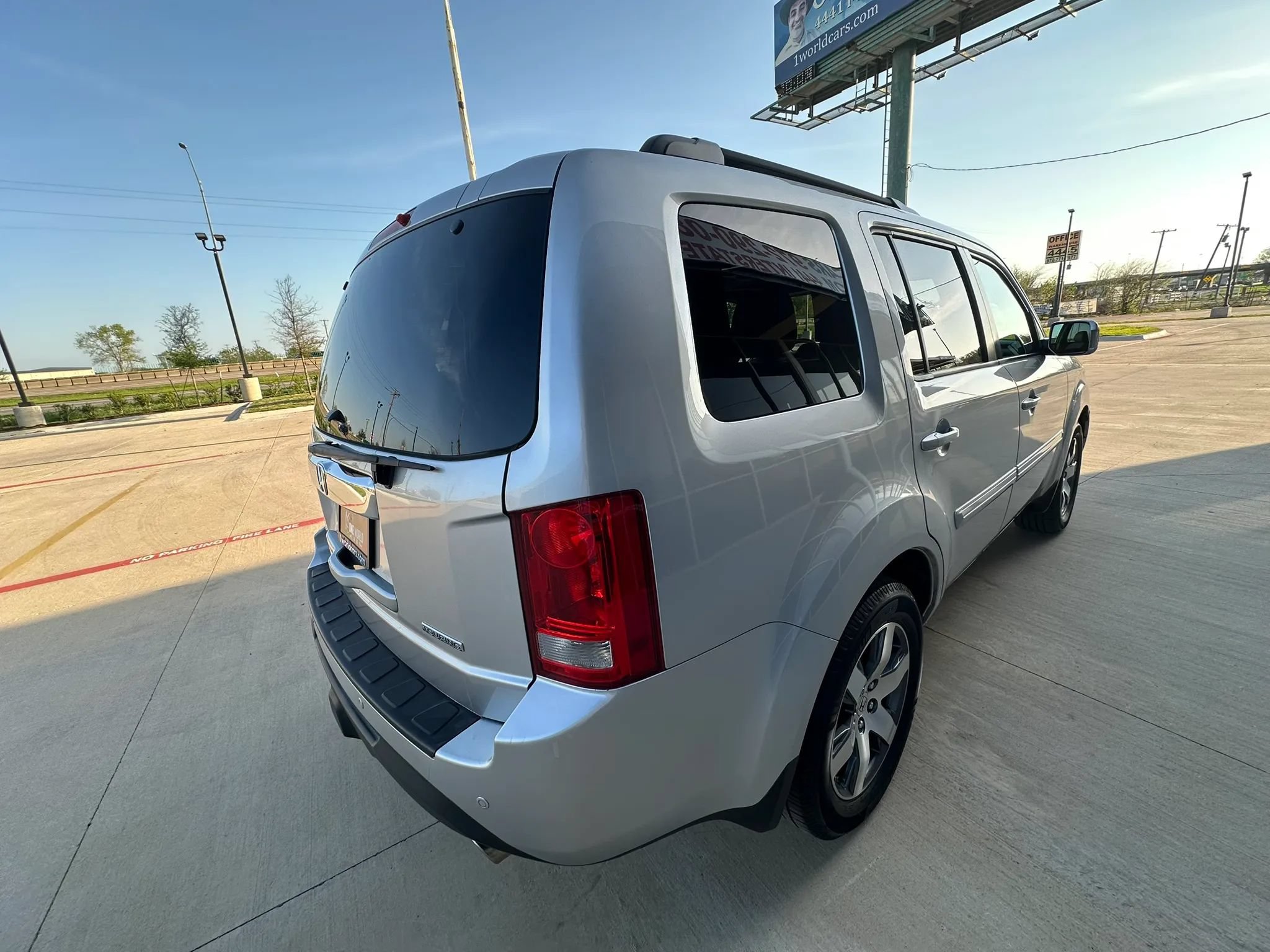 Used 2015 Honda Pilot Touring image 5