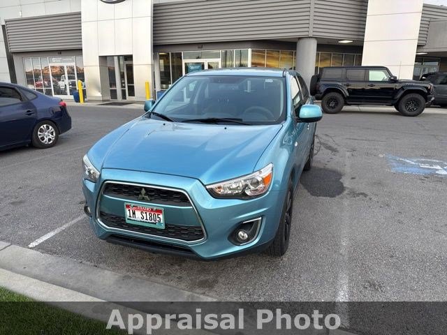 Used 2013 Mitsubishi Outlander Sport SE FWD image 3