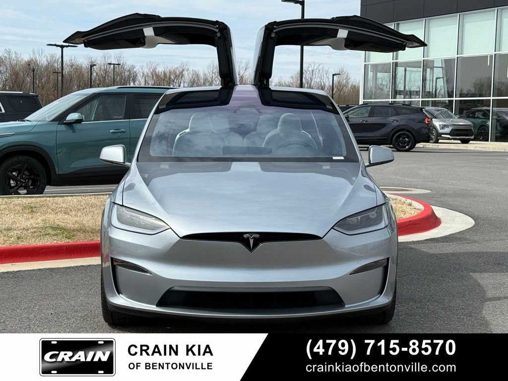 Used 2024 Tesla Model X Plaid image 2