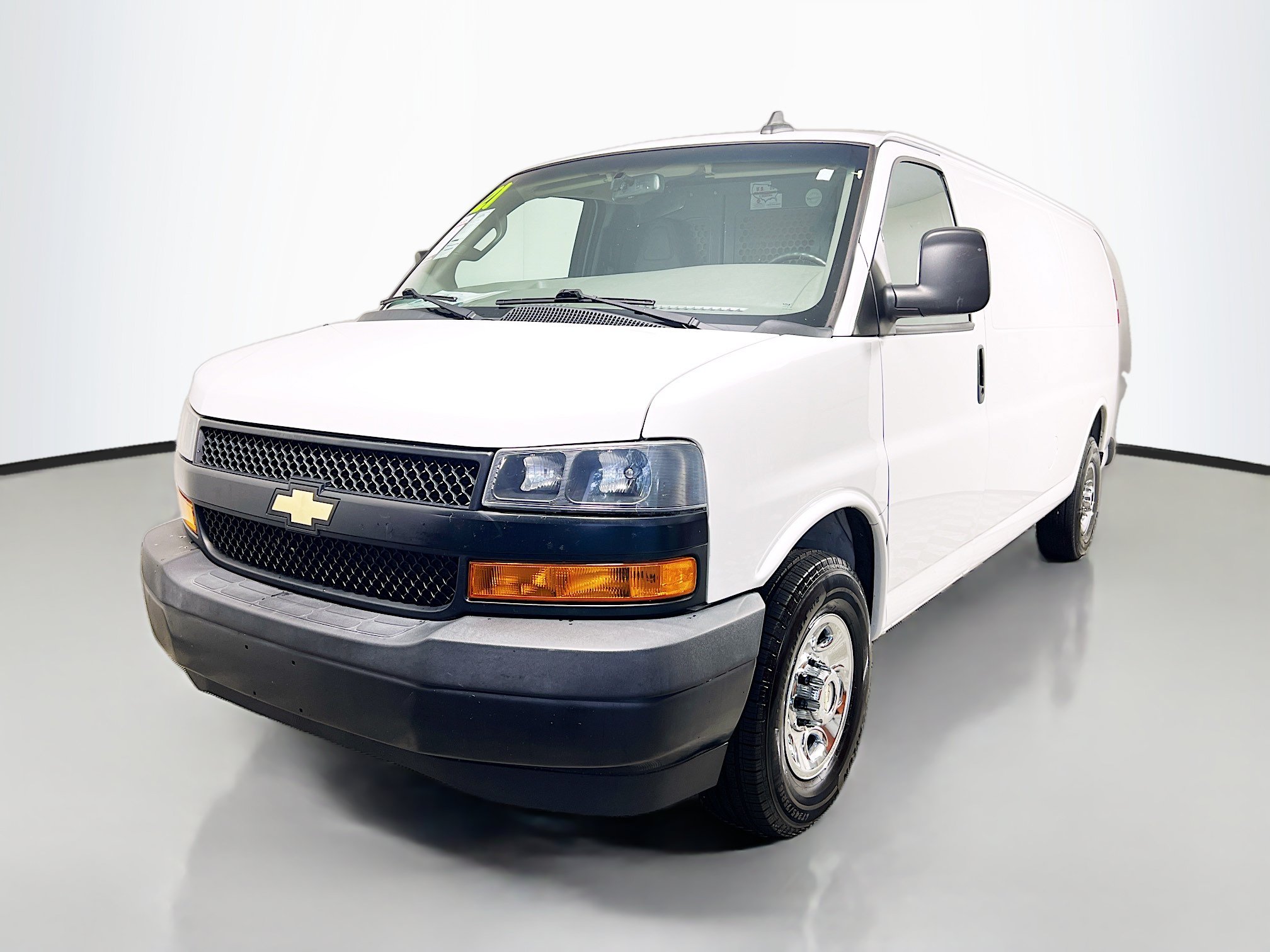 Used 2021 Chevrolet Express 2500 Extended w/ Communications Package RWD image 9