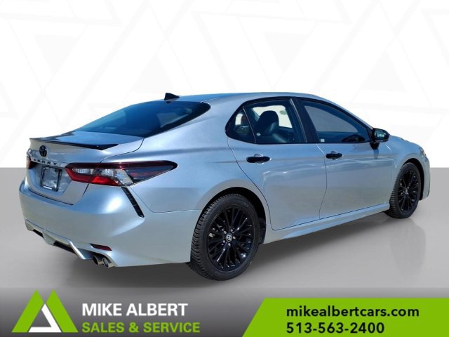 Used 2021 Toyota Camry SE FWD image 7