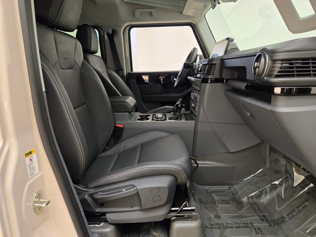 Used 2024 INEOS Grenadier Station Wagon AWD/4WD image 28